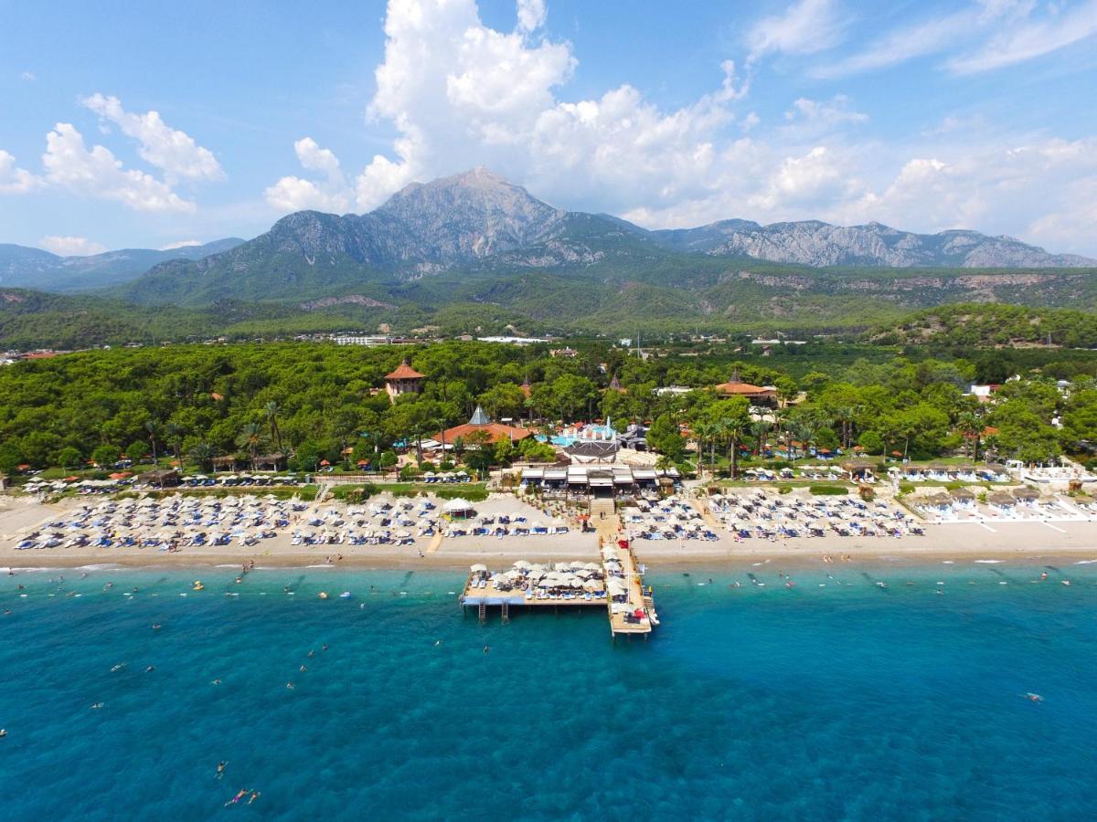Marti Myra Hotell Tekirova Exteriör bild Aerial view of the resort