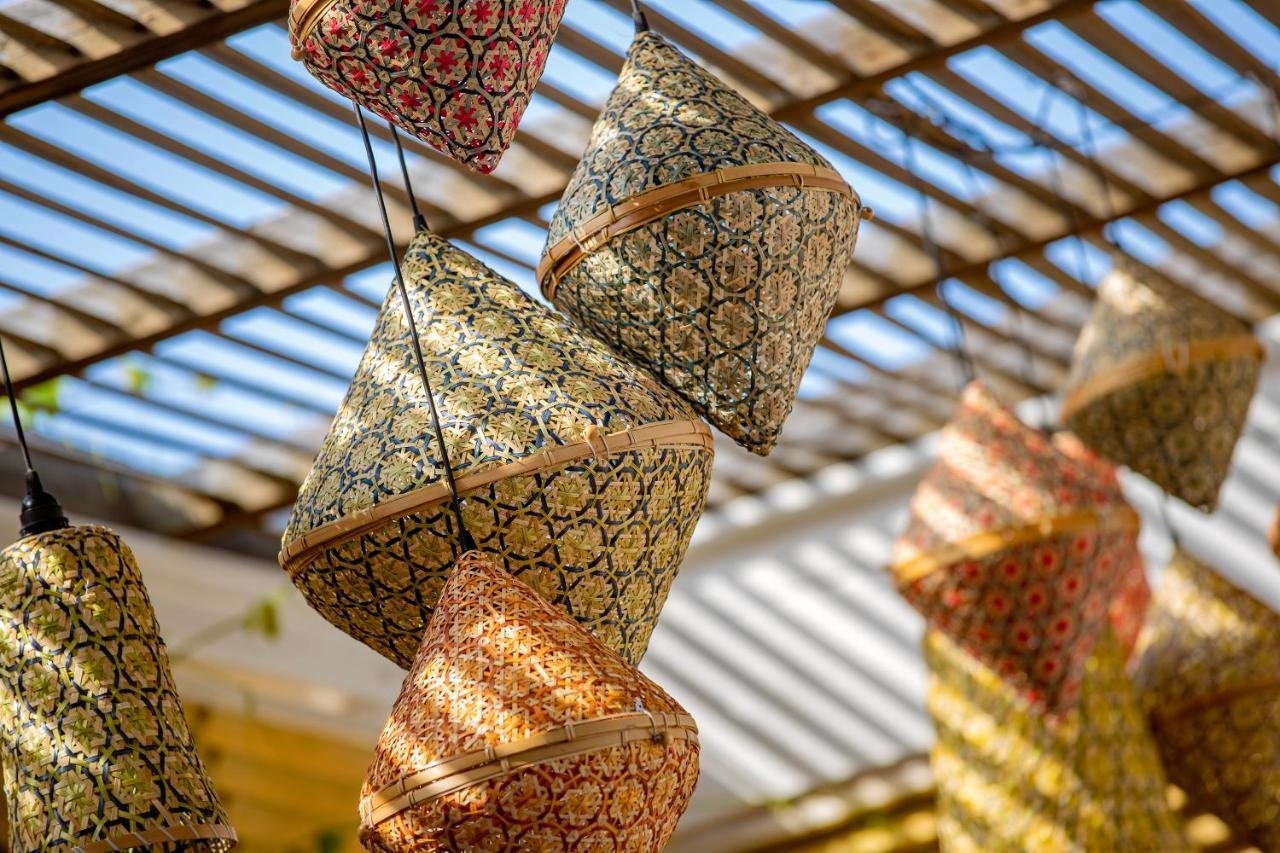 Marti Myra Hotell Tekirova Exteriör bild Paper lanterns in Morocco